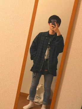 「CONVERSE TOKYO（コンバーストウキョウ）のアイテム（トートバッグ）」を使った、ゆうすけさん（メンズ・169cm）の春コーディネート