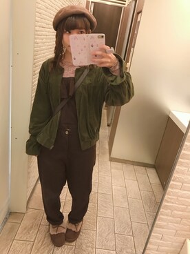 「アキコーデ」｜「アイテム（サロペット/オーバーオール）」を使った、かっきさん（レディース・152cm）の秋コーディネート