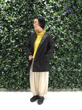 「マスタード」｜「アイテム（ダウンジャケット/コート）」を使った、katanoさん（レディース・151cm）の秋コーディネート