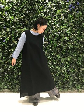 「ブルー×ブラック」｜「アイテム（スリッポン）」を使った、katanoさん（レディース・151cm）の冬コーディネート