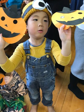 「wearhalloween2017」｜「アイテム（サロペット/オーバーオール）」を使った、mizukiさん（キッズ・100cm）の秋コーディネート