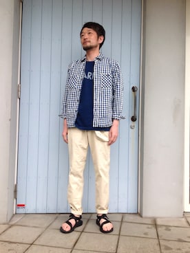 「Chaco（チャコ）のアイテム」を使った、D_MALL児島さん（メンズ・172cm）の春コーディネート