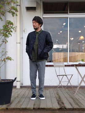 「OMNIGOD（オムニゴッド）のアイテム（ナイロンジャケット）」を使った、D_MALL児島さん（メンズ・173cm）の秋コーディネート