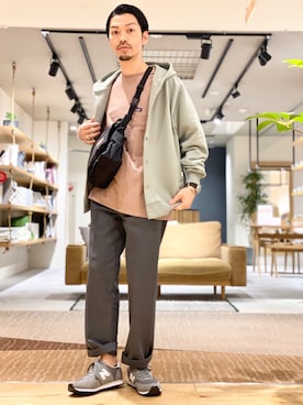 「アイテム（パーカー、グリーン系）」を使った、horiguchiさん（メンズ・172cm）の春コーディネート