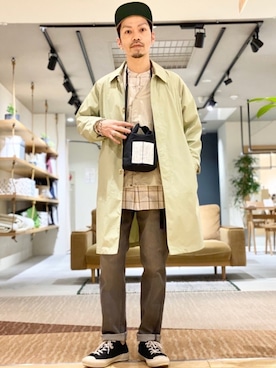 「アーバンリサーチ」｜「アイテム（ステンカラーコート）」を使った、horiguchiさん（メンズ・172cm）の春コーディネート