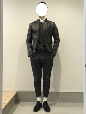 「グレー」｜「アイテム（ライダースジャケット）」を使った、J3さん（メンズ・178cm）の冬コーディネート