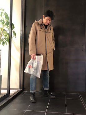 「DIESEL（ディーゼル）のアイテム（トレンチコート）」を使った、yoshidaaaaaさん（メンズ・178cm）の冬コーディネート