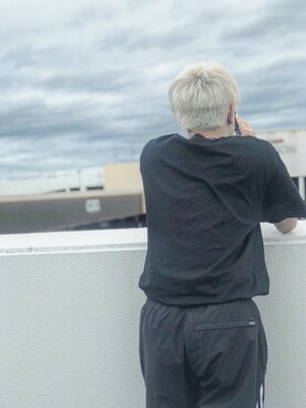 「Lee（リー）のアイテム（Tシャツ/カットソー、グレー系）」を使った、たけなか  ゆうとさん（メンズ・168cm）の夏コーディネート