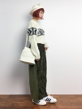 「Luz Llena (NEY)（ラズレナニー）のアイテム（バッグ）」を使った、チョコビさん（レディース・154cm）の冬コーディネート