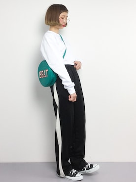 「Bou Jeloud（ブージュルード）のアイテム（スニーカー）」を使った、チョコビさん（レディース・154cm）の春コーディネート