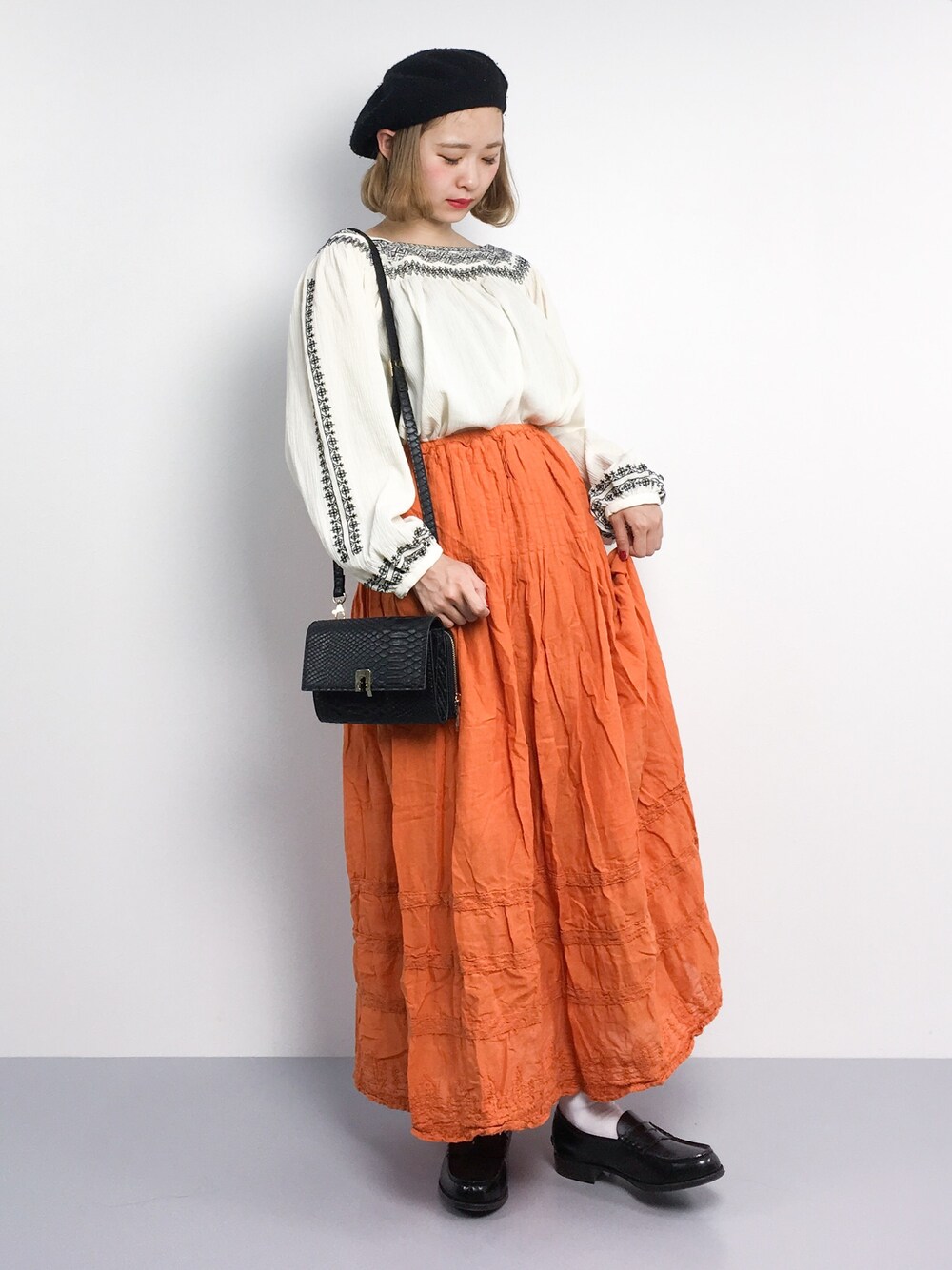 ユナイテッドアローズ　マスタード刺繍チュニック BEAUTY&YOUTH UNITED ARROWS（ビューティーアンドユース