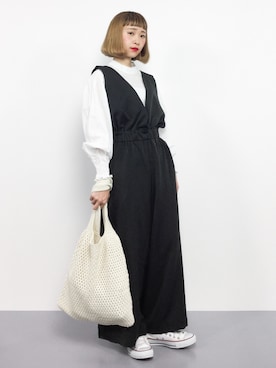 「merlot plus（メルロープリュス）のアイテム（オールインワン・サロペット）」を使った、チョコビさん（レディース・154cm）の秋コーディネート