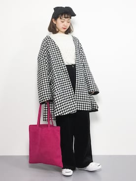 「黒パンツ」｜「アイテム（ノーカラージャケット）」を使った、チョコビさん（レディース・154cm）の冬コーディネート