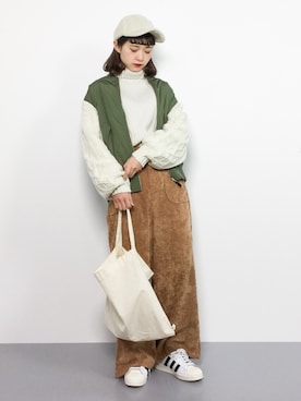 「袖ボリューム」｜「アイテム（ブルゾン）」を使った、チョコビさん（レディース・154cm）の冬コーディネート