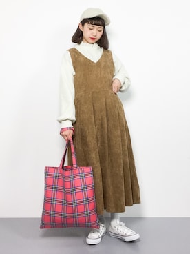 「WC（ダブル シー）のアイテム（トートバッグ）」を使った、チョコビさん（レディース・154cm）の冬コーディネート