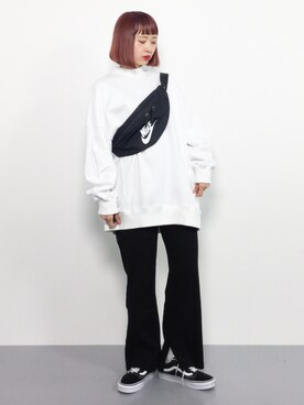 「RED CHOP WORKS（レッドチョップワークス）のアイテム（パンツ）」を使った、チョコビさん（レディース・154cm）の春コーディネート