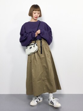 スウェットを使った ベージュスカート のレディース人気ファッションコーディネート ユーザー ショップスタッフ Wear