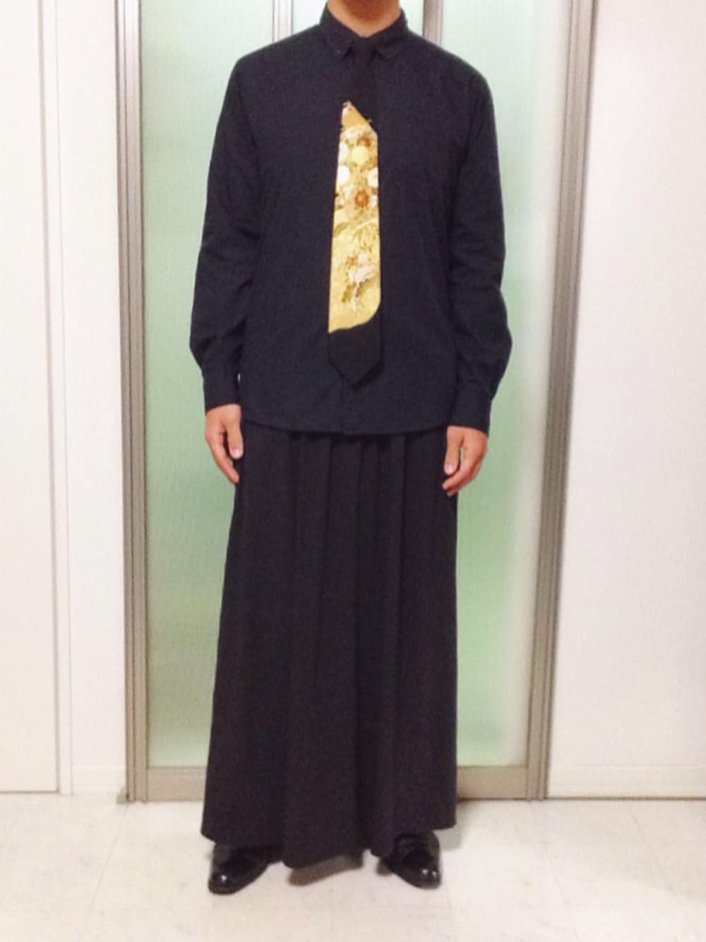 「black、着物、ネクタイ、リメイク、kimono、tie、黒留袖」｜「Izawa Toshiのアイテム（ネクタイ、ブラック系）」を使った、Mushoxirさん（メンズ・172cm）の春コーディネートの1枚目の写真