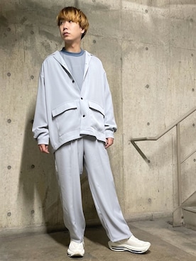「サックスブルー」｜「アイテム（ブルゾン）」を使った、BABAさん（メンズ・177cm）の春コーディネート