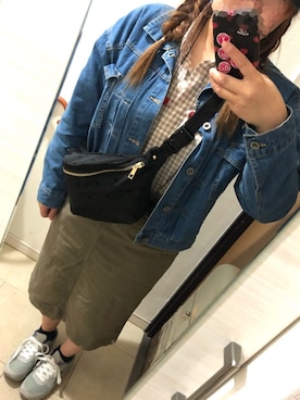「SEVENDAYS=SUNDAY（セブンデイズサンデイ）のアイテム（デニムジャケット）」を使った、omiさん（レディース・154cm）の春コーディネート