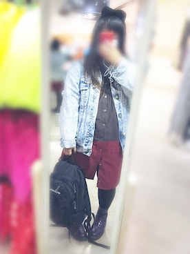 「Guess（ゲス）のアイテム（デニムジャケット）」を使った、Miyu  さん（レディース・156cm）の秋コーディネート
