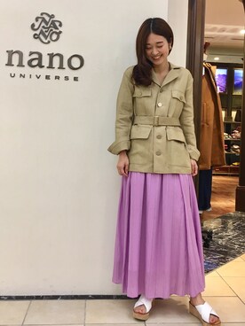 nano・universe 難波 STAFFさんの「【InRed 6月号掲載】【otonaMUSE 3月号掲載】キュプラ楊柳ストライプスカート」を使ったコーディネート