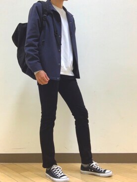 「GU（ジーユー）の（GU）スキニーフィットジーンズ（MEN ⁄ ジーンズ）」を使った、イさん（メンズ・178cm）の春コーディネート