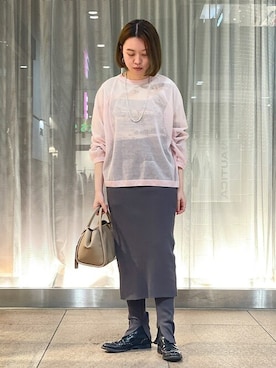 「シースルーニット」｜豊川さん（レディース・155cm）の春コーディネート