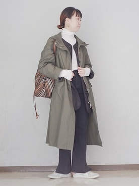 「SHIPS（シップス）のアイテム（その他アウター）」を使った、豊川さん（レディース・155cm）の秋コーディネート