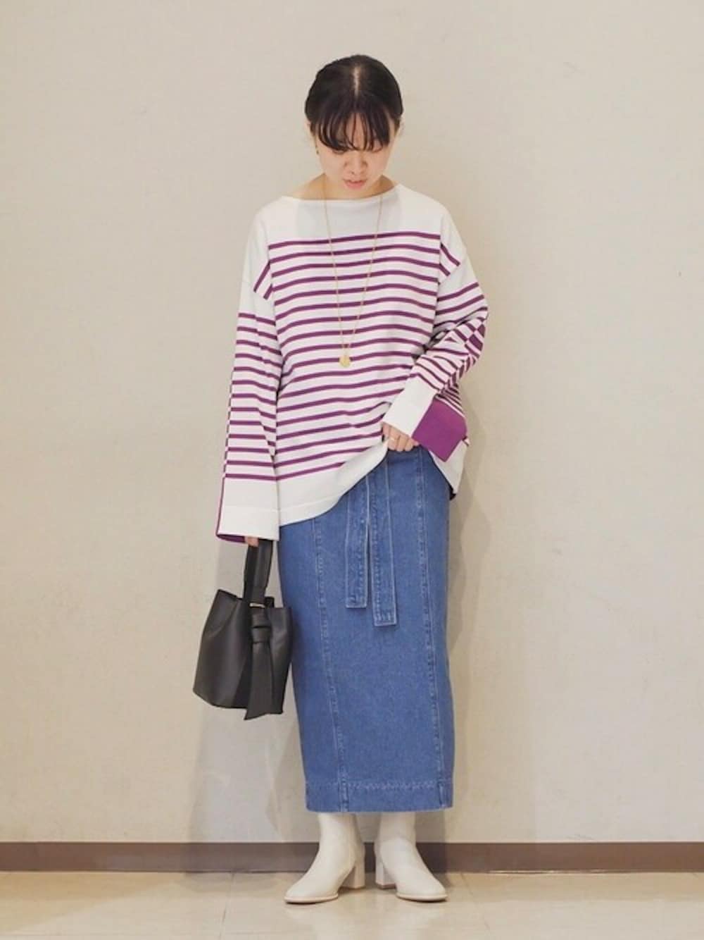 「SHIPS、SHIPS for women、AULENTTI、HERMINAATHENS」｜「AULENTTIのAULENTTI:マルチwayショルダーバッグ◆（ショルダーバッグ、ブラック系）」を使った、豊川さん（レディース・155cm）の冬コーディネートの1枚目の写真