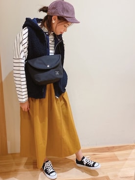 「Samansa Mos2 blue」｜「アイテム（ダウンベスト）」を使った、reiko✌︎さん（レディース・158cm）の秋コーディネート