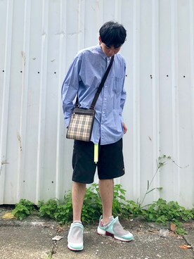 「BEAMS（ビームス）のアイテム（シャツ/ブラウス、ブルー系）」を使った、JJJJJさん（メンズ・182cm）の夏コーディネート