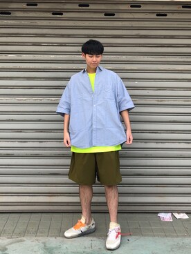 「BEAMS（ビームス）のアイテム（シャツ/ブラウス、ブルー系）」を使った、JJJJJさん（メンズ・182cm）の夏コーディネート