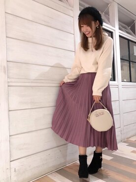 「プリーツ」｜「アイテム（ハンチング/ベレー帽）」を使った、マジェスティックレゴンルミネエスト新宿店スタッフさん（レディース・155cm）の秋コーディネート
