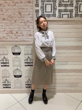 「Iラインスカート」｜「アイテム（その他アウター）」を使った、マジェスティックレゴンルミネエスト新宿店スタッフさん（レディース・164cm）の冬コーディネート