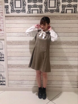 「ボウタイ」｜「アイテム（その他アウター）」を使った、マジェスティックレゴンルミネエスト新宿店スタッフさん（レディース・164cm）の冬コーディネート