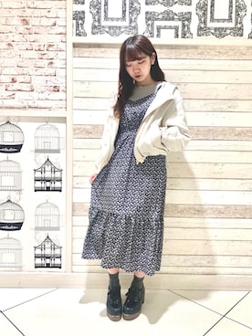 「新宿ルミネエスト」｜「アイテム（ジャケット/アウター）」を使った、マジェスティックレゴンルミネエスト新宿店スタッフさん（レディース・164cm）の春コーディネート