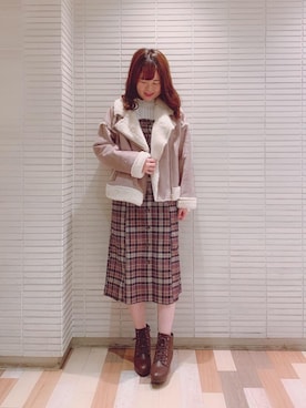 「新宿ルミネエスト」｜「アイテム（ジャケット/アウター）」を使った、マジェスティックレゴンルミネエスト新宿店スタッフさん（レディース・162cm）の秋コーディネート
