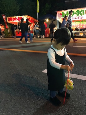 「キャミソールワンピ」｜「アイテム（スリッポン）」を使った、ひーこさん（キッズ・80cm）の秋コーディネート