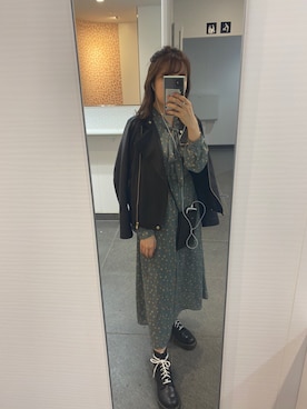 「154cm」｜「アイテム（ライダースジャケット）」を使った、メナリさん（レディース・154cm）の春コーディネート
