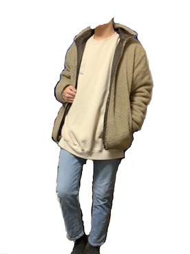 「ZOZO（ゾゾ）のスリムテーパードデニムパンツ［WOMEN］（デニムパンツ）」を使った、𝙷𝚊𝚛𝚒𝚗𝚎𝚣𝚞𝚖𝚒さん（メンズ・170cm）の冬コーディネート