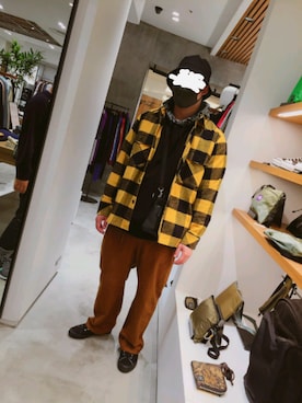 「チャイハネ（チャイハネ）のアイテム（スニーカー）」を使った、arimiyaさん（メンズ・175cm）の秋コーディネート