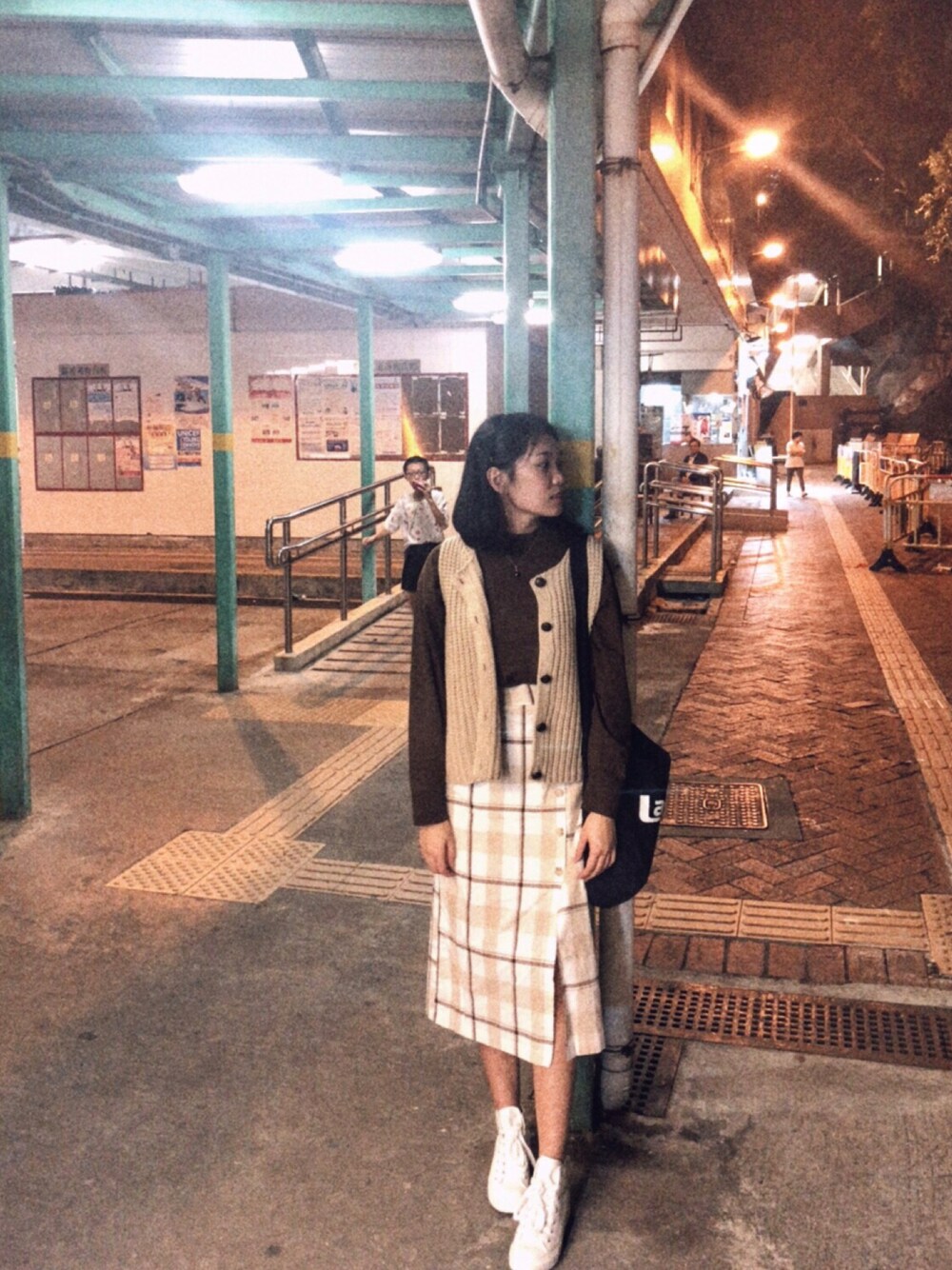 「秋コーデ、秋服、古着」｜「SPAOのアイテム（ジャケット/アウター、ベージュ系）」を使った、Phoebeeeeeeさん（レディース・165cm）の秋コーディネートの1枚目の写真