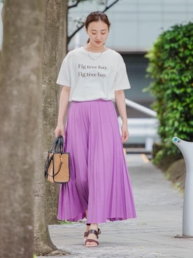 「LAURA DI MAGGIO（ローラディマッジオ）のアイテム」を使った、山口（yamaguchi）さん（レディース・156cm）の夏コーディネート