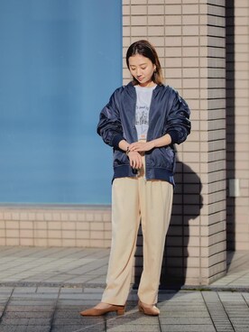 「green label relaxing（グリーンレーベルリラクシング）のアイテム（MA-1）」を使った、山口（yamaguchi）さん（レディース・156cm）の冬コーディネート