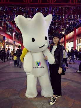 Sunny Chenさんのコーディネート