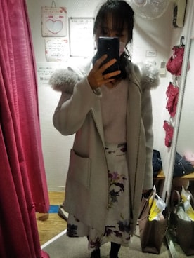 「アイテム（パンプス、グレー系）」を使った、柚子林檎さん（レディース・158cm）の冬コーディネート