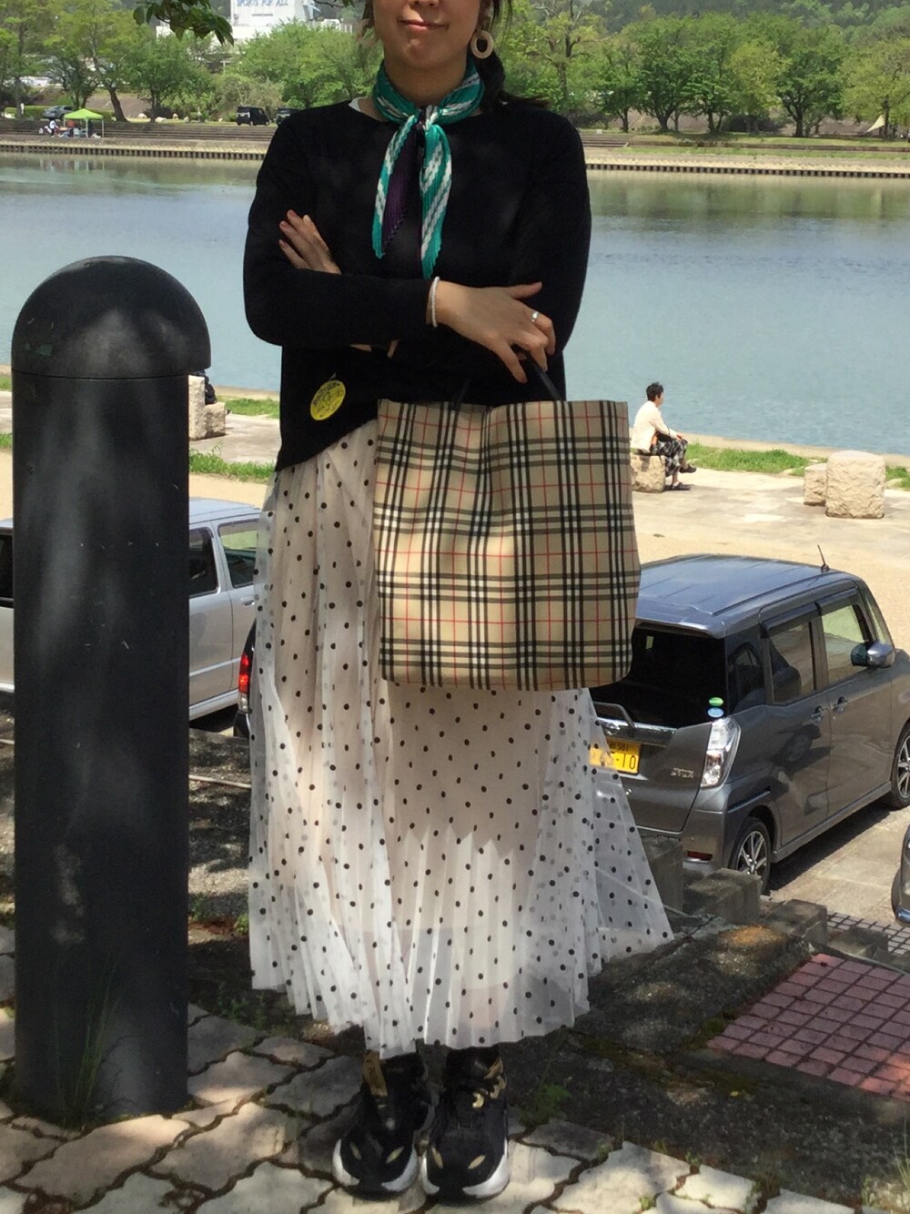 「koria、dot」｜「BURBERRYのアイテム（トートバッグ、ベージュ系）」を使った、Ikuppyさん（レディース・160cm）の夏コーディネートの1枚目の写真