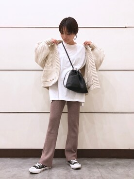 「ケーブルカーディガン」｜「アイテム（アクセサリー）」を使った、Akihooooo!さん（レディース・153cm）の秋コーディネート