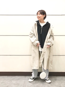 「LOWRYS FARM（ローリーズファーム）のセンタープレスカラーフレアパンツ　870189（その他パンツ）」を使った、Akihooooo!さん（レディース・153cm）の冬コーディネート